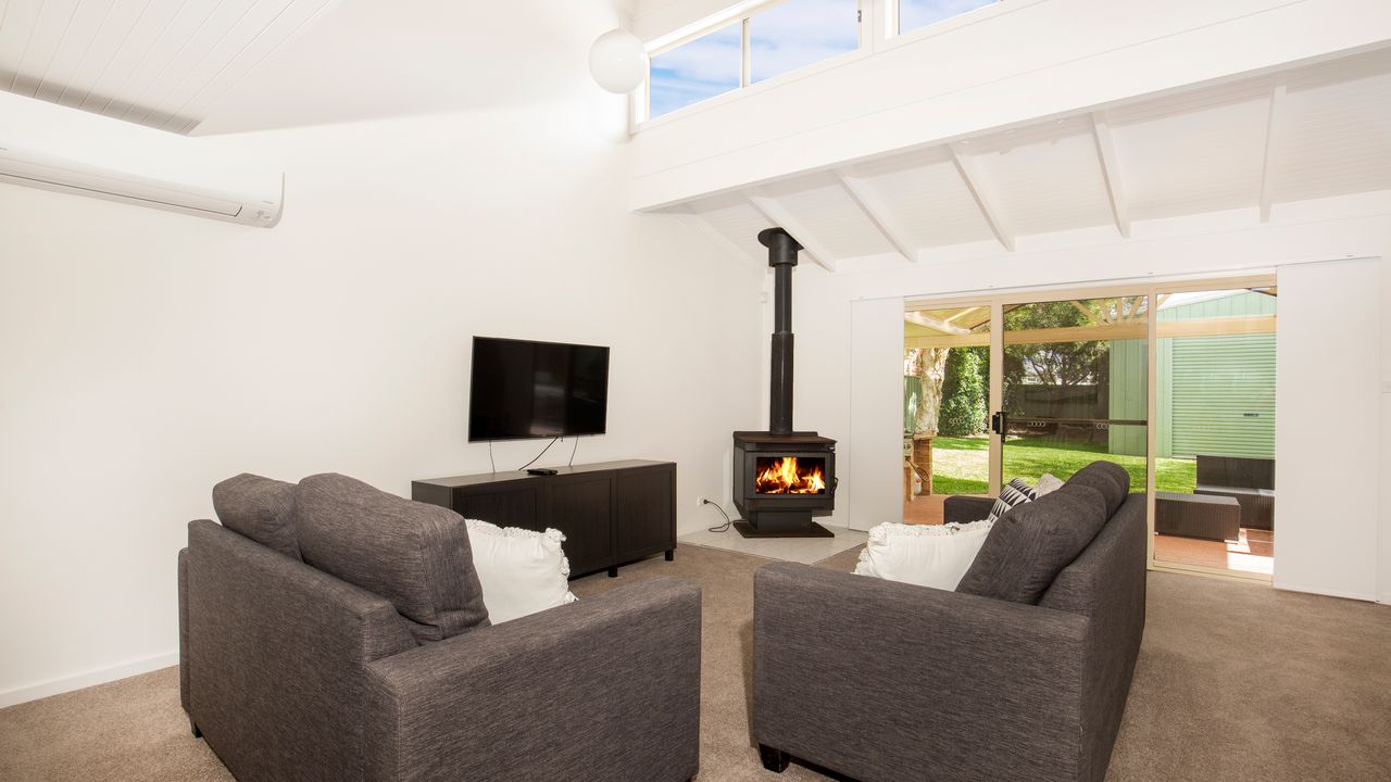 Peppertree Jervis Bay – Pet Friendly Beachfront with Sea Views