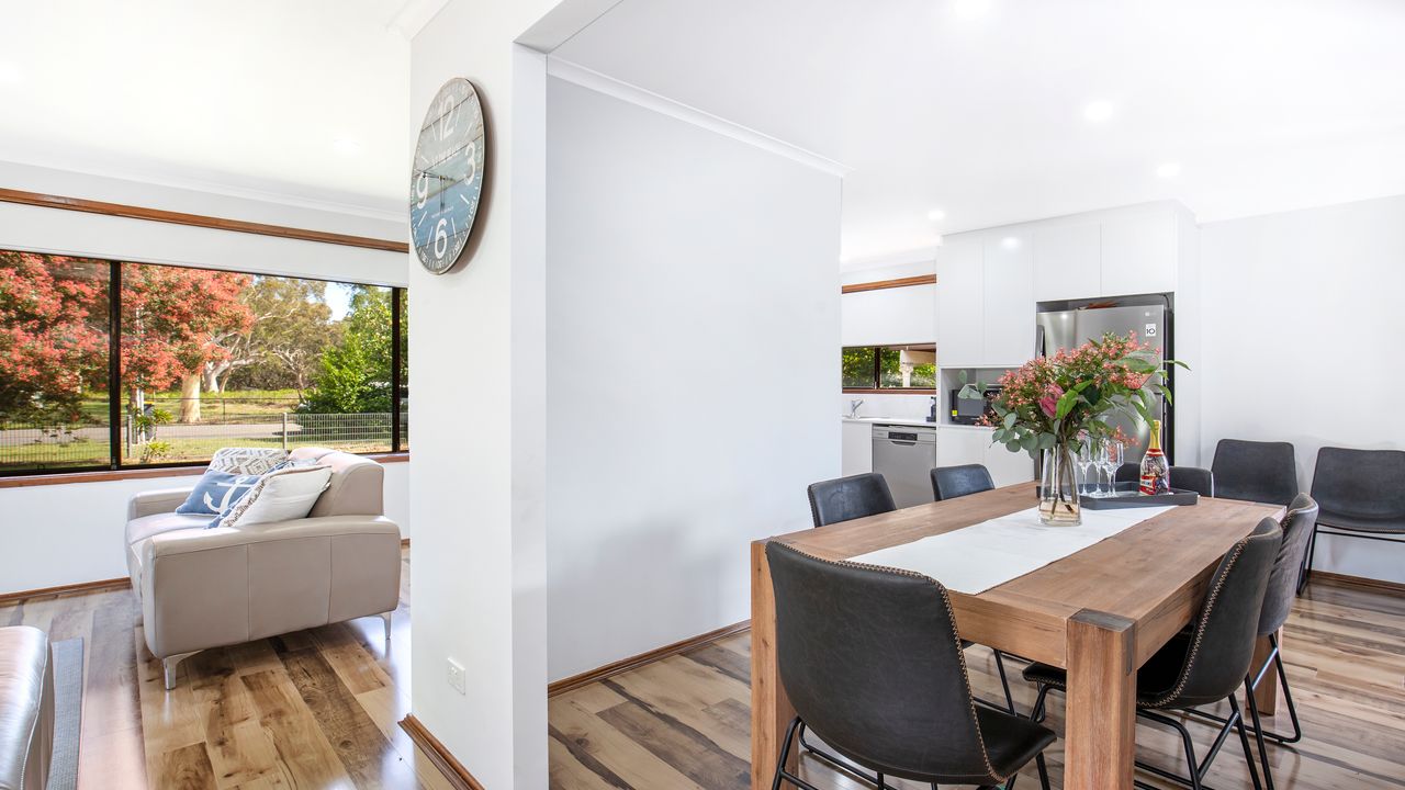 Sea and Sun – Pet Friendly – 4 Mins to Beach