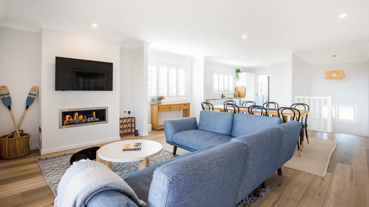 Beachcomber @ Currarong – Pet Friendly – 5 Mins Walk to Currarong Rockpools