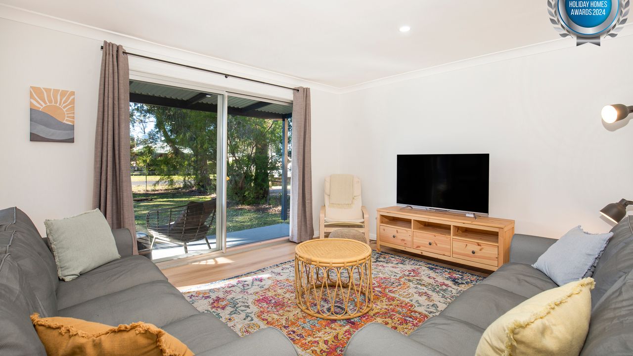 Nautilus – Pet Friendly – 5 Mins Walk to Bay