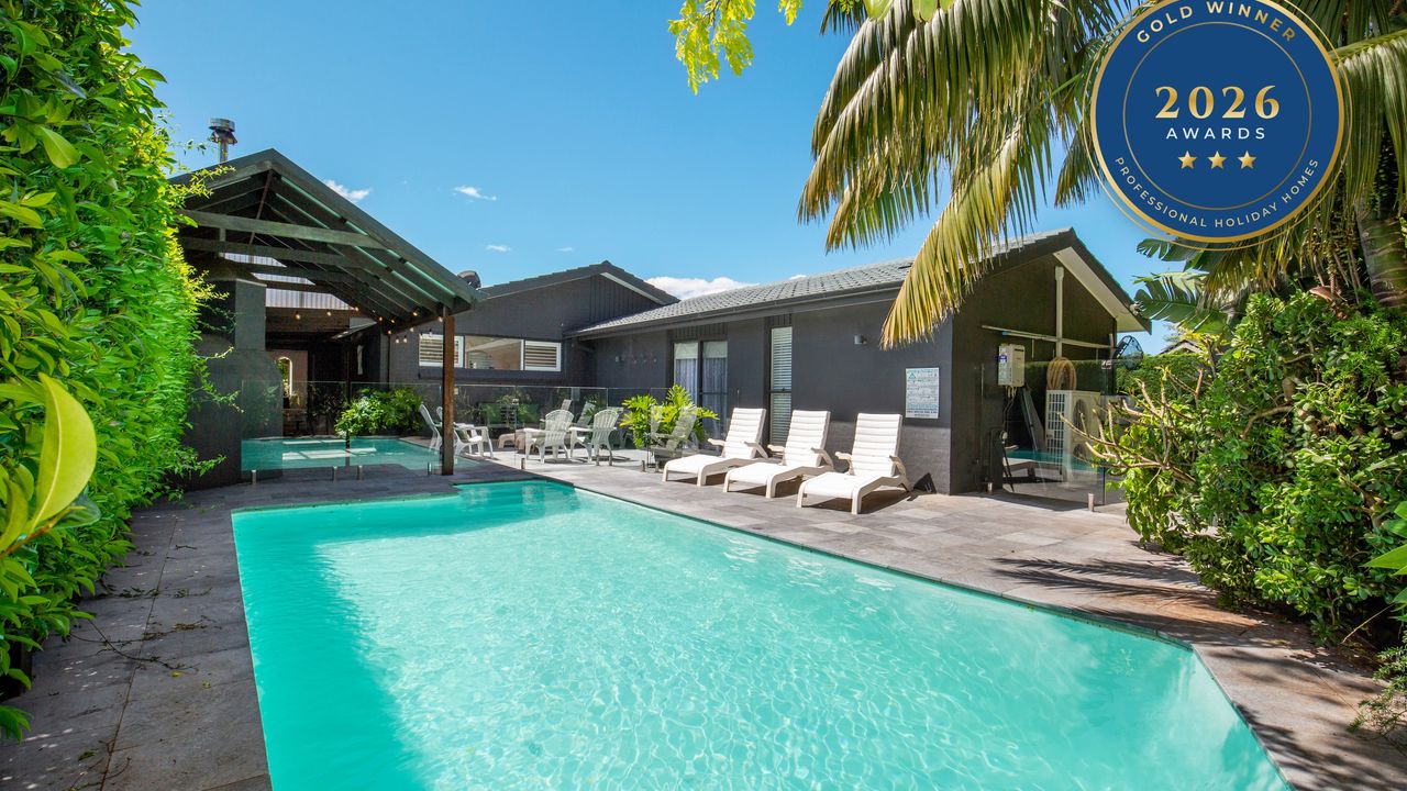 Mulberry House – Pet Friendly with Swimming Pool
