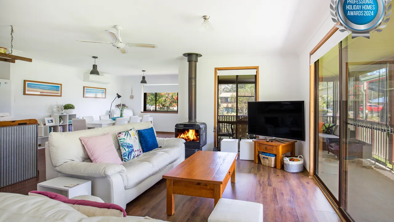 Callala Calm – Pet Friendly – 5 Mins Walk to Beach