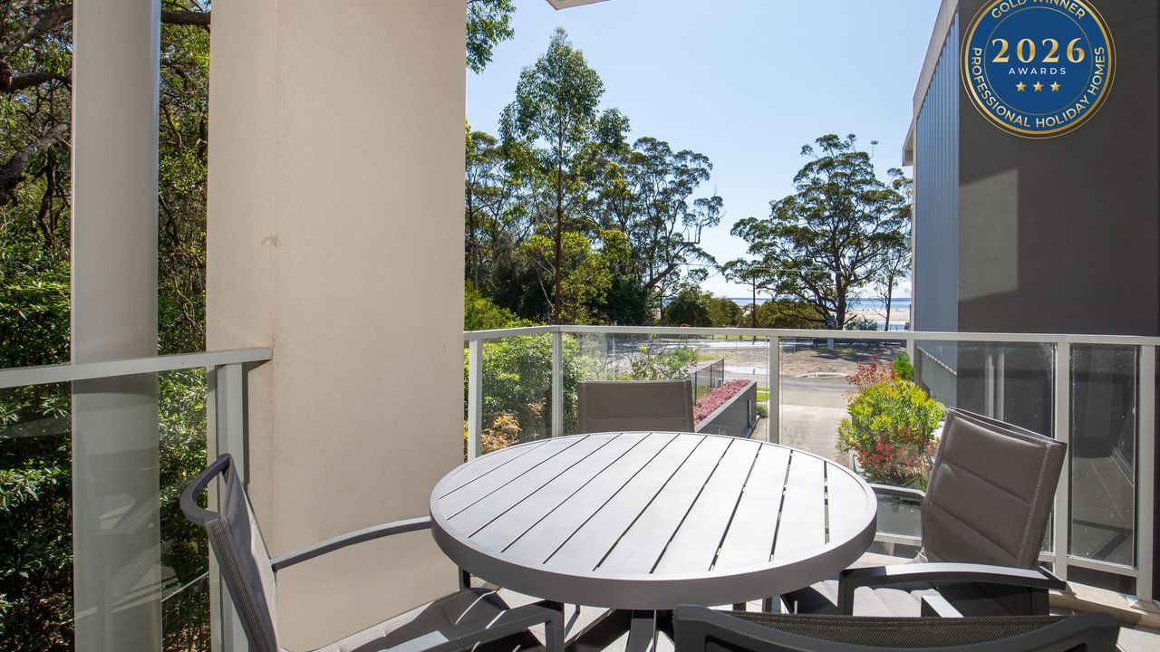 Bay Blu – Pet Friendly – Waterfront