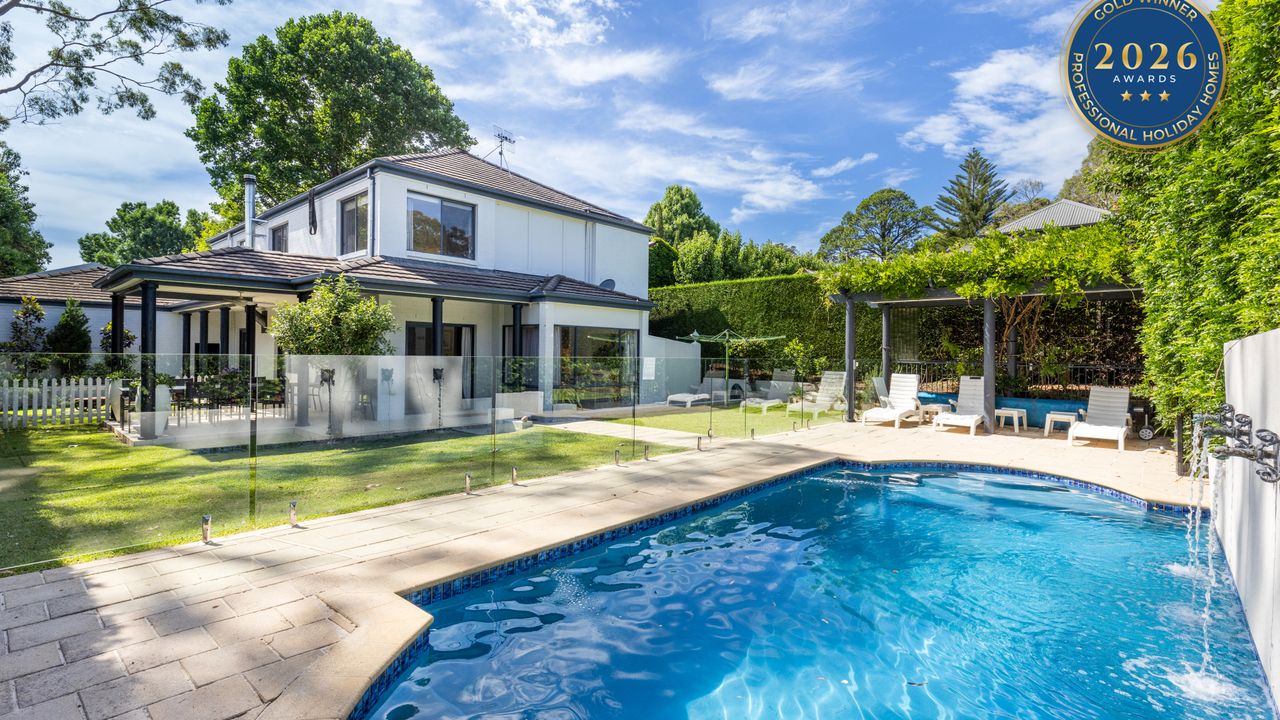 Jasmine House – Pet Friendly with Swimming Pool
