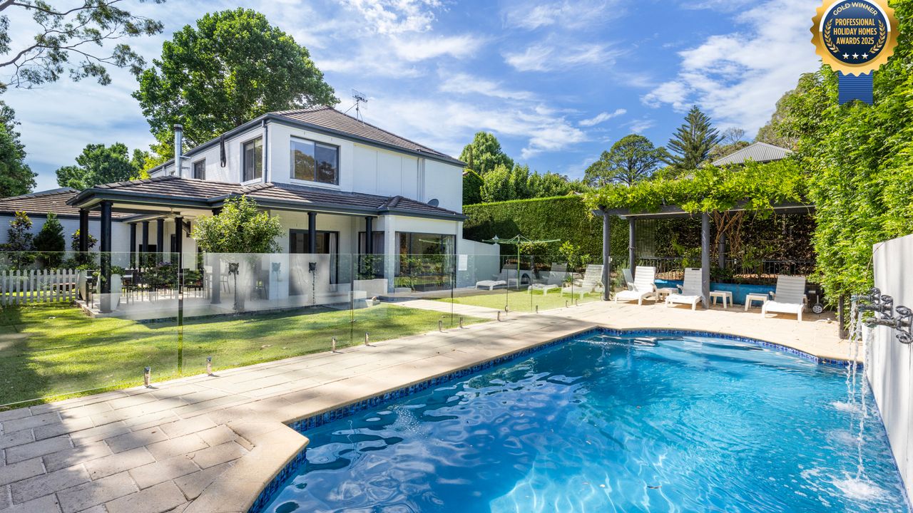 Amazing pool on the premises, Easy access to an amazing surf beach for surfing