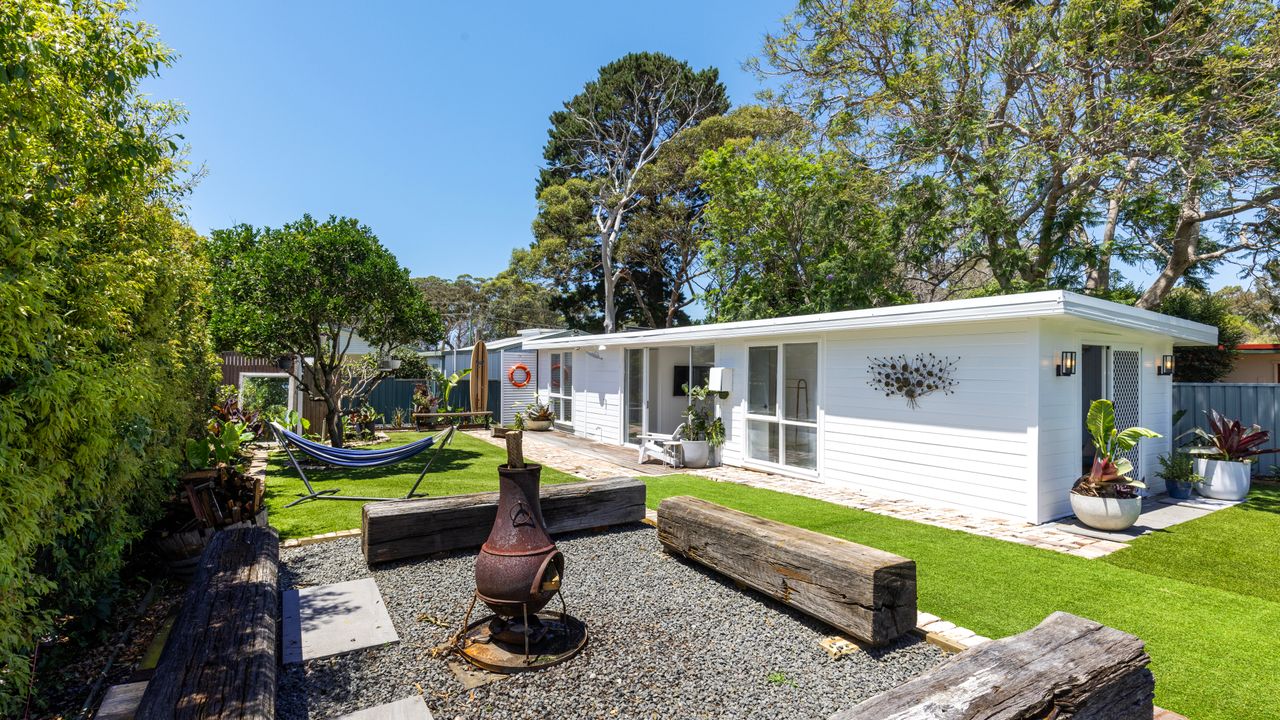 A Touch Of Paradise – 4 Min Walk to Beach