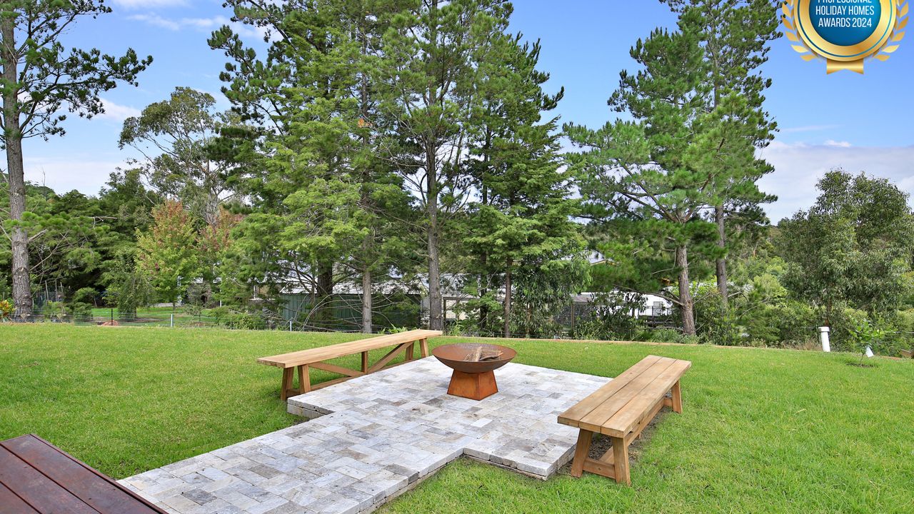 Rockwall – Pet-Friendly – Fire Pit