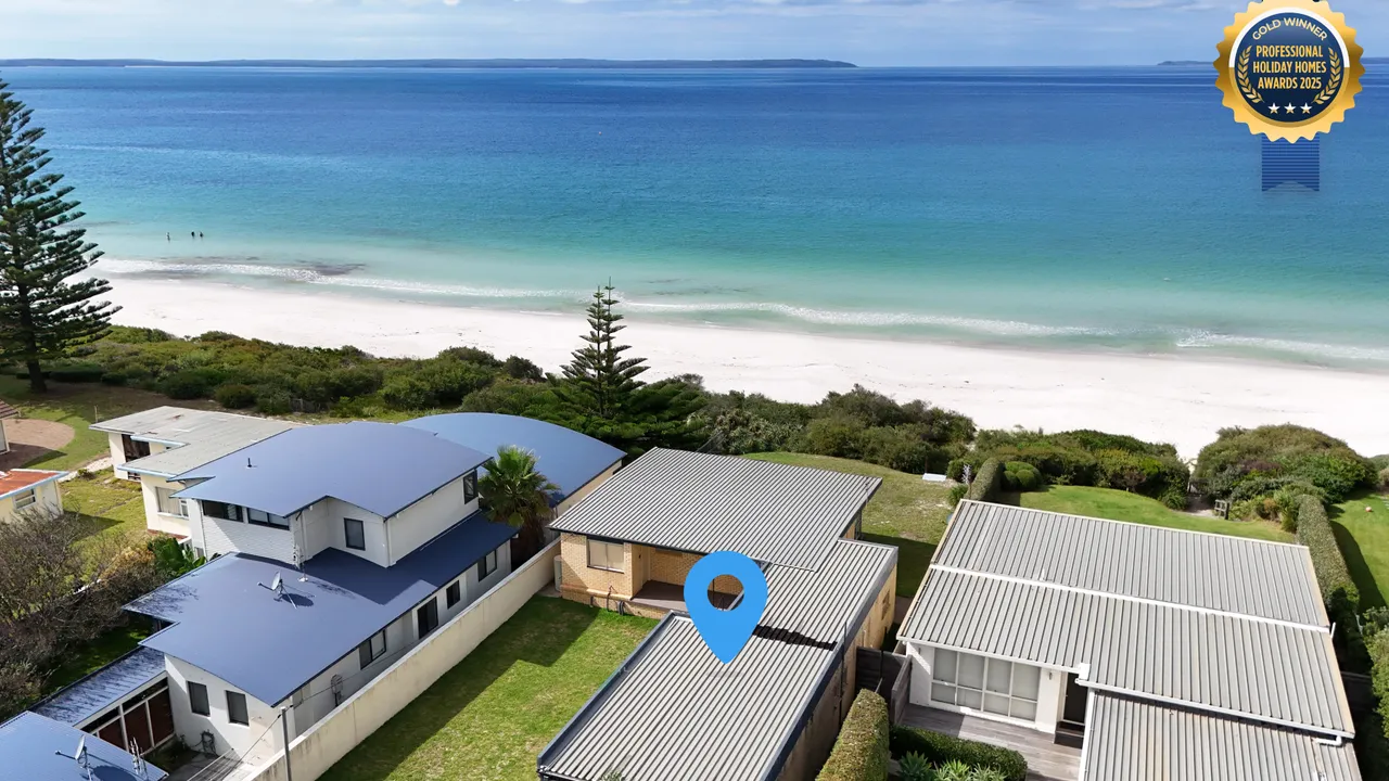 Quay’s Cabin: Your Front-Row Seat to the Ocean – Beachfront Bliss Awaits