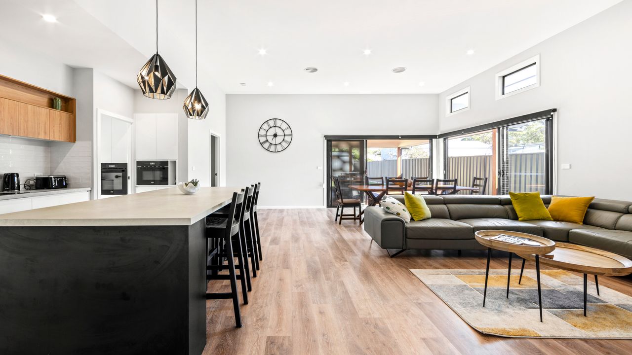 Catch & Relax – Pet Friendly – 4 Mins Walk to Beach