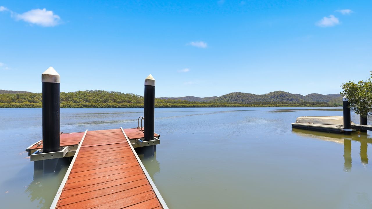 Amazing river view at your doorstep