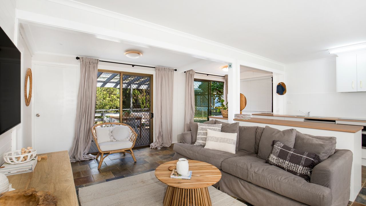 Boho – Pet Friendly – 1 Min Walk to the Beach