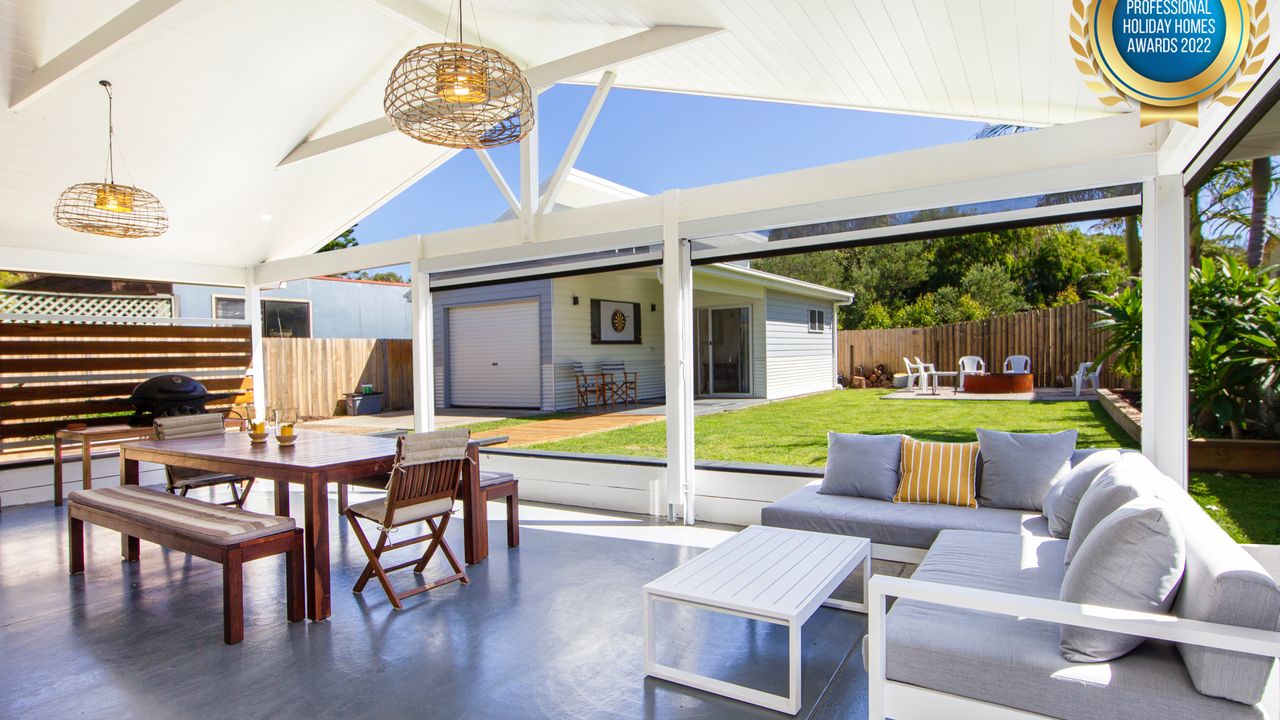 Spinnaker – Family Getaway – 2mins Walk to Beach