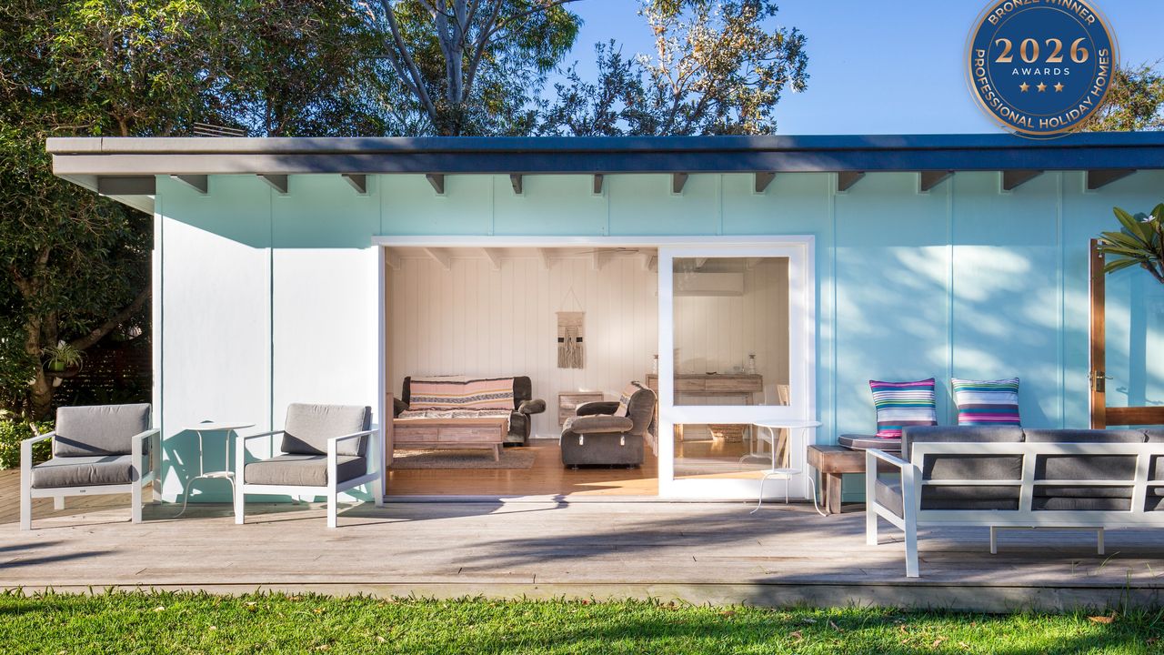 Beachwood – Firepit – Pet Friendly – 2 Mins Walk to the Beach