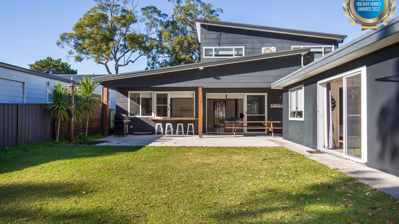 Ginger’s – Pet Friendly – 4 Min Walk to Beach