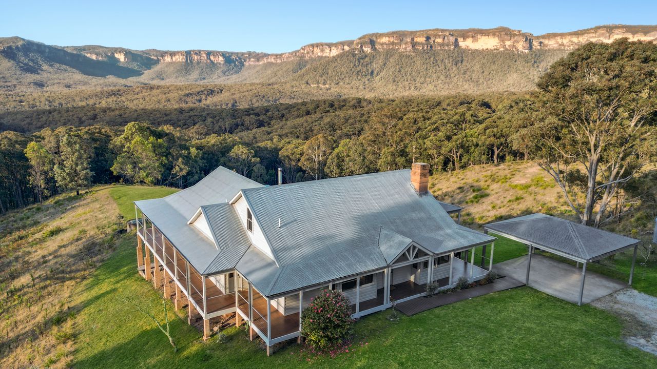 Pinnacle Lodge