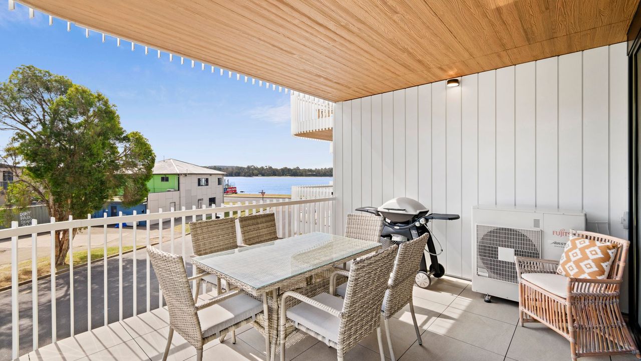 Ohana Apartments 103