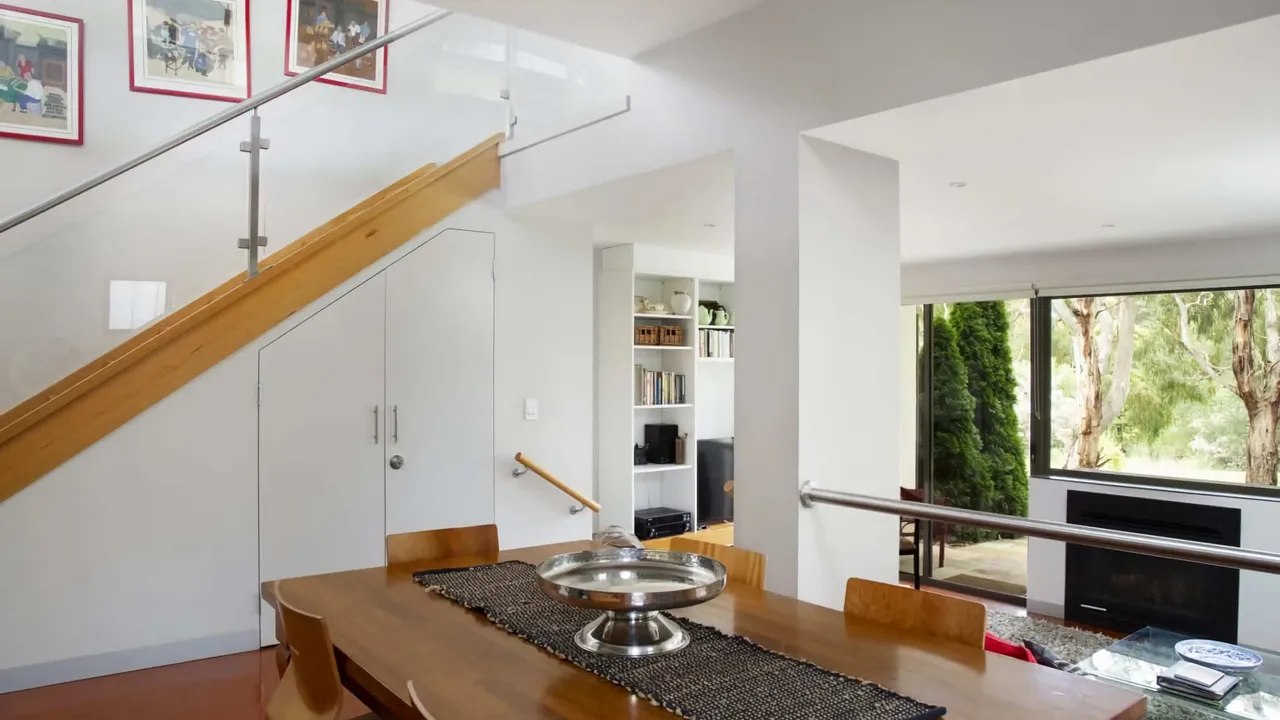 Lake Daylesford Lodge 7