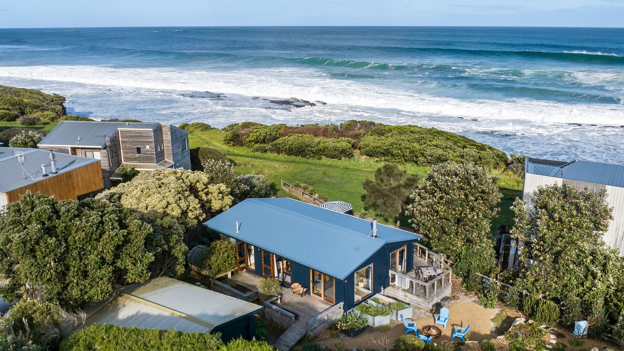 Sand & Sauna Retreat