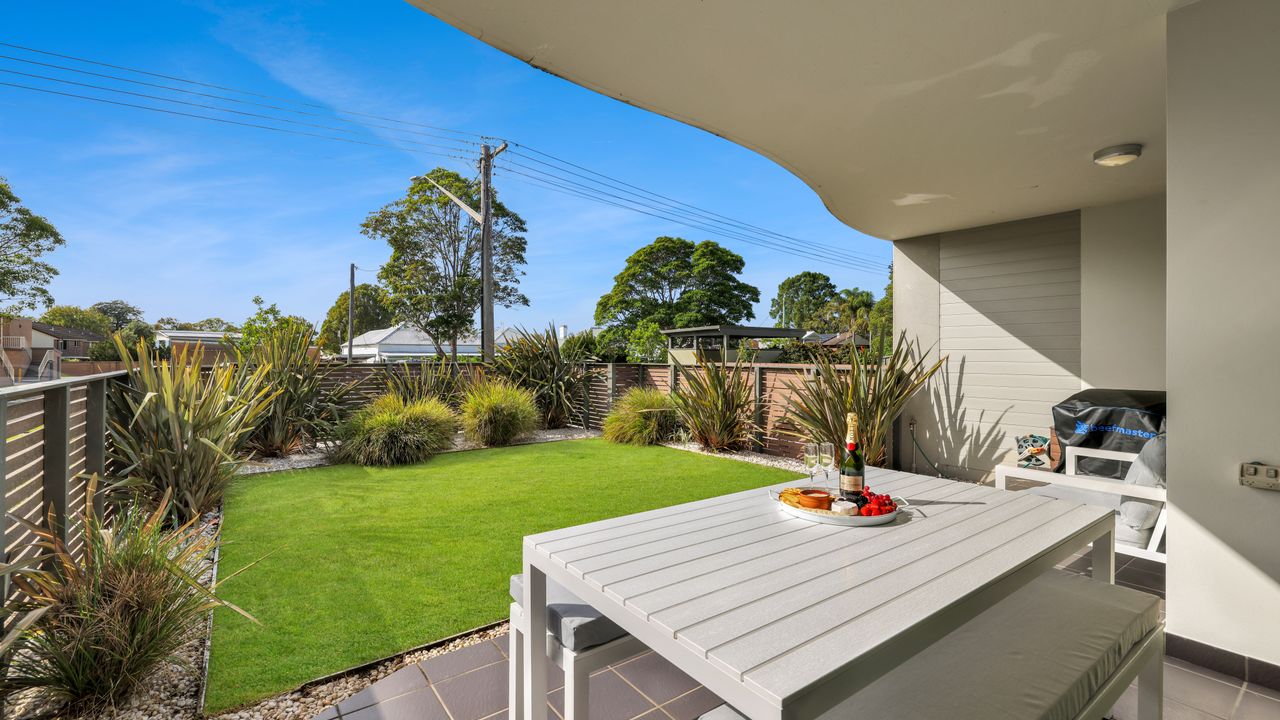 Our Beach House at Husky – Coastal Couples Escape