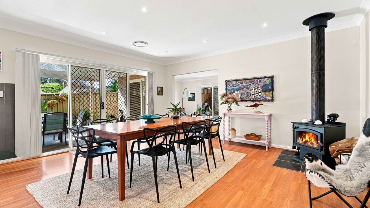 The Sanctuary House By Book Jervis Bay