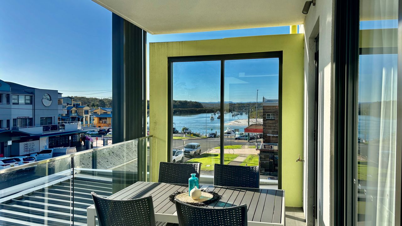 Ishtar Apartment 4- Best Water Views