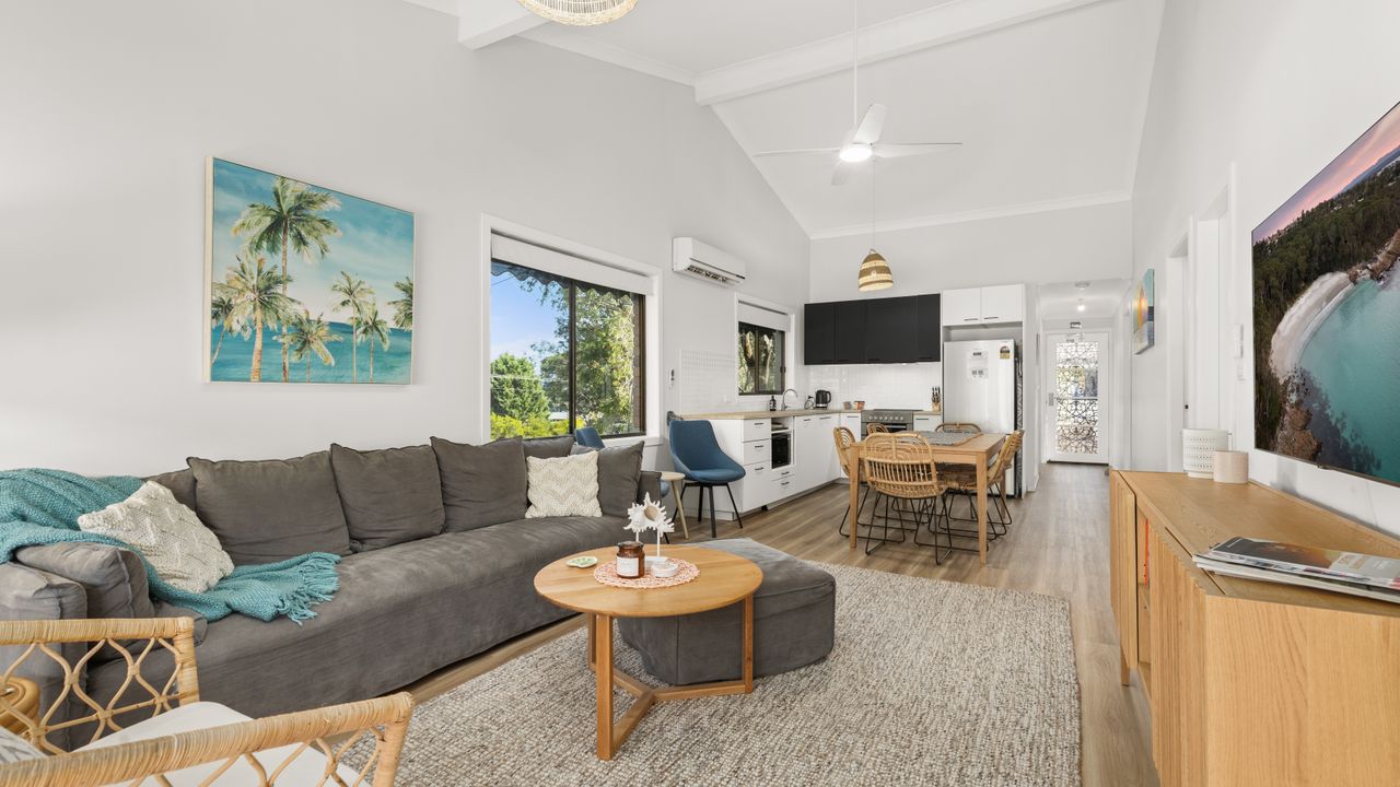 Car1/4 – Orion Retreat by Experience Jervis Bay