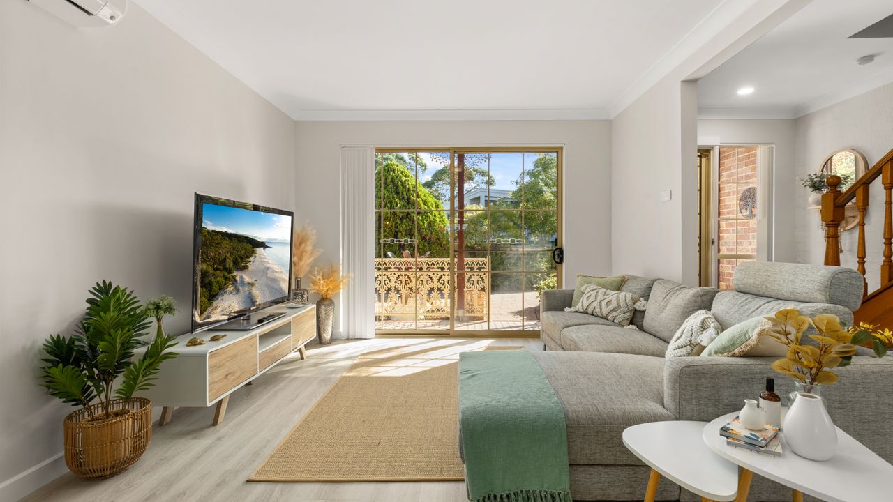 Dun3/7 – Irrilassa by the Beach by Experience Jervis Bay