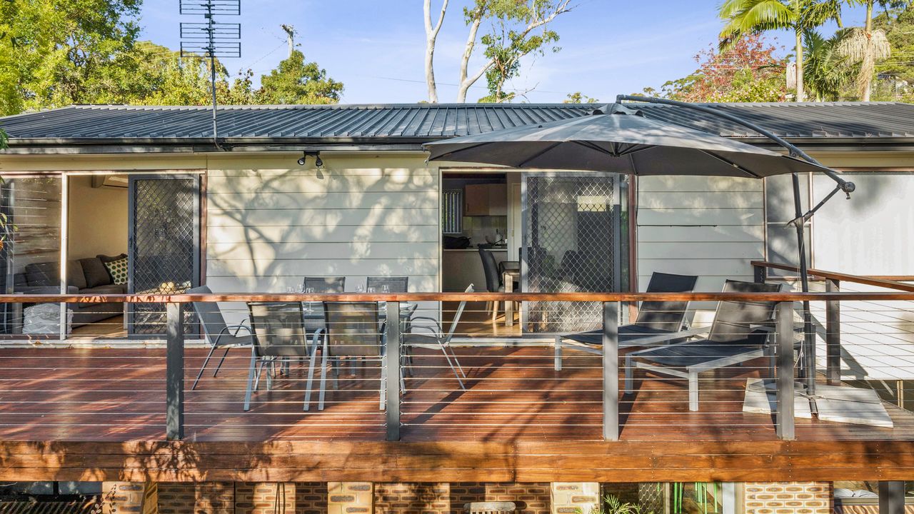 Fre72 – Fields of Green by Experience Jervis Bay