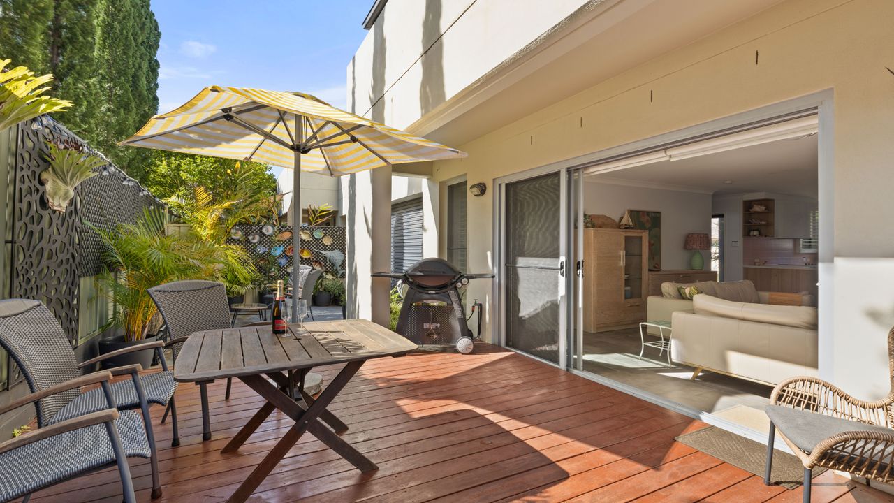 Dun3/21 – Inish by Experience Jervis Bay