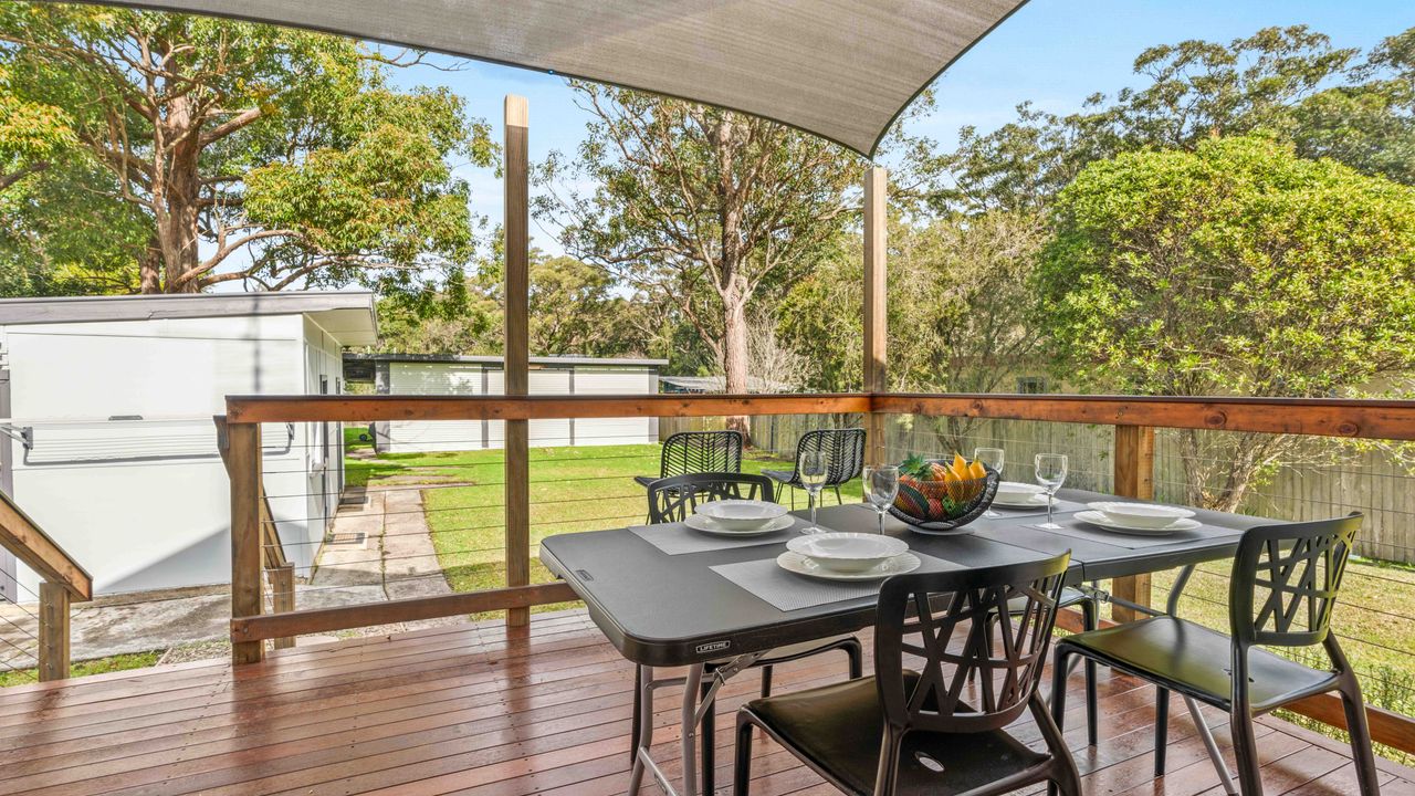 Bow4 – Jack’s Beach Shack by Experience Jervis Bay