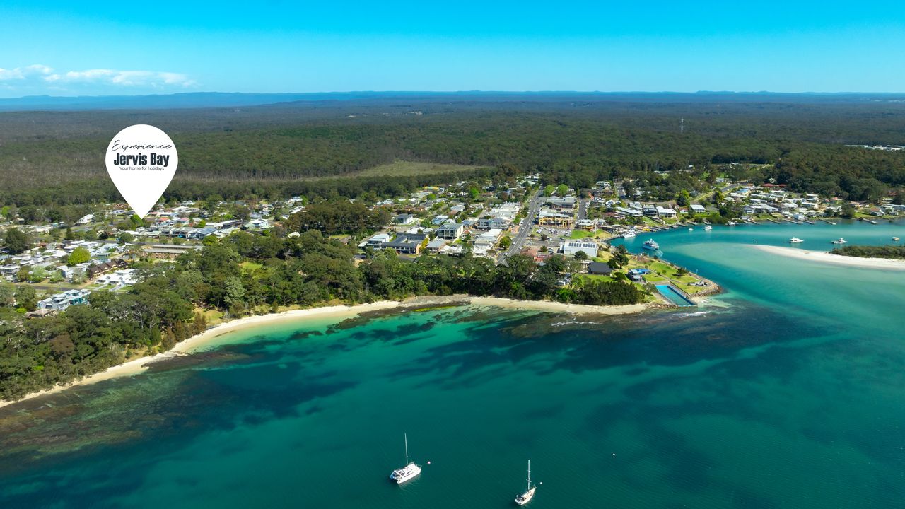 Cur3/50 – Pipis Huskisson by Experience Jervis Bay