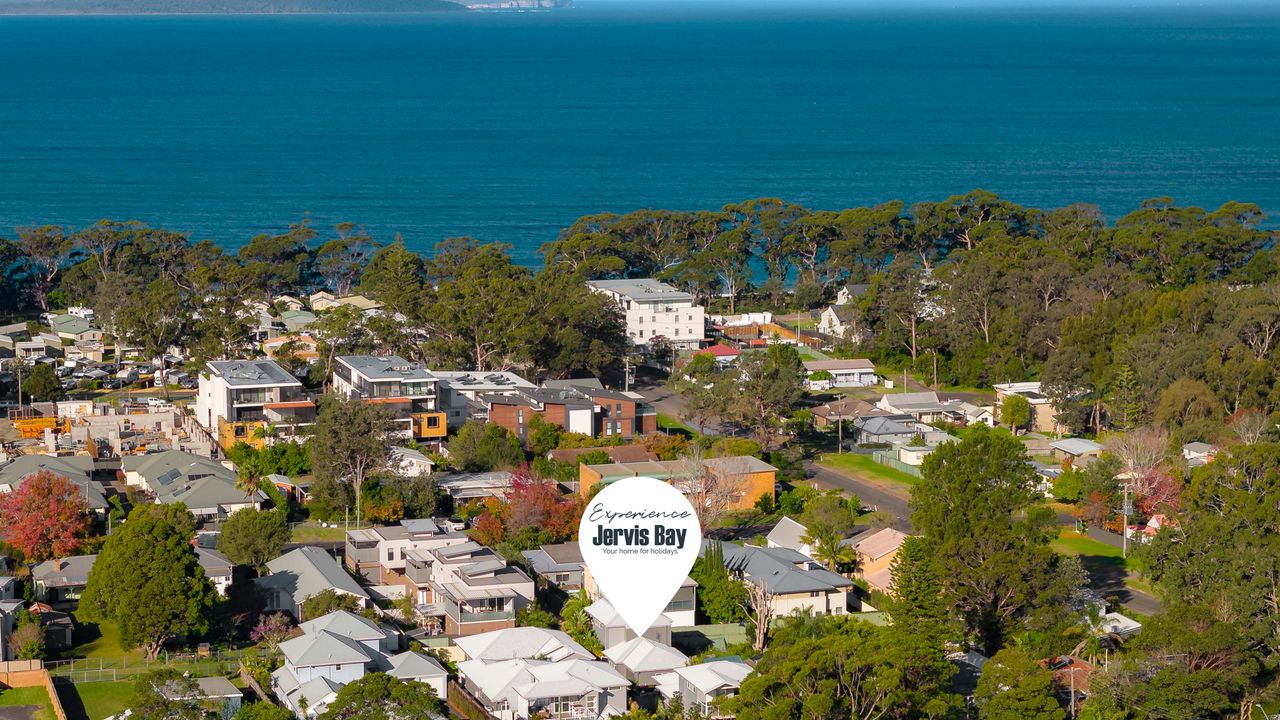 Haw4/44 – Palms by the Bay by Experience Jervis Bay