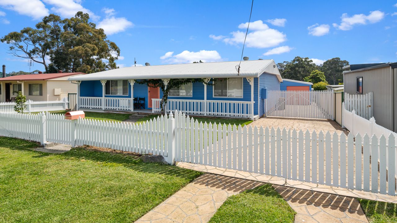 Cur41 – Ballena Blue by Experience Jervis Bay