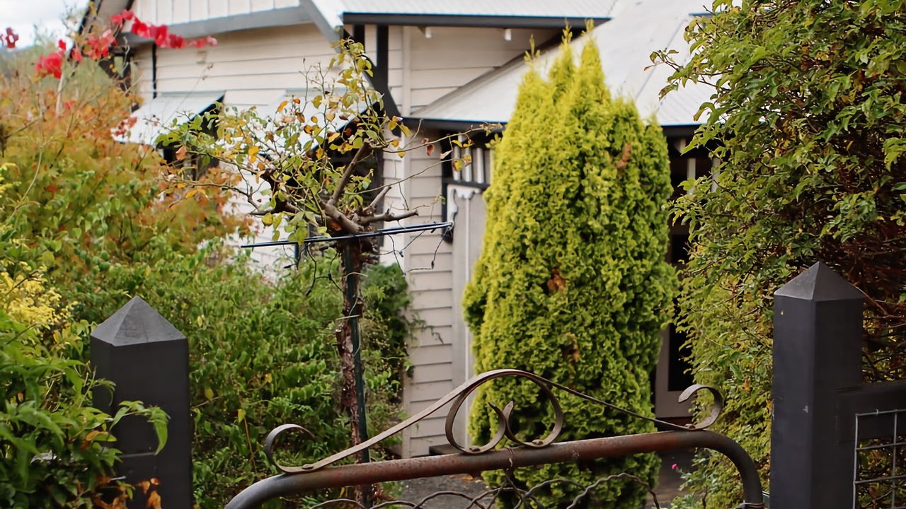 Borough Country House