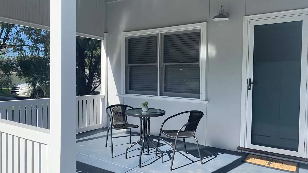 Yaringa Cottage…by the sea