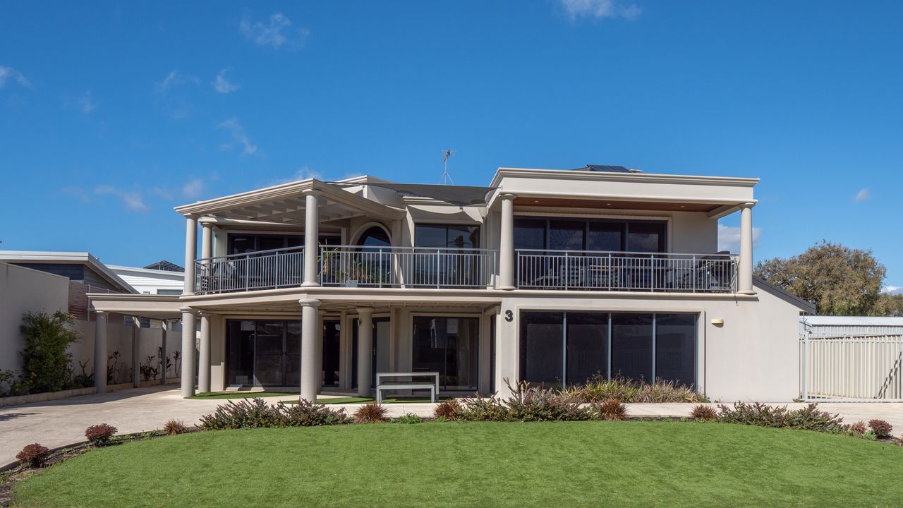 Ocean View Executive Apartment 2