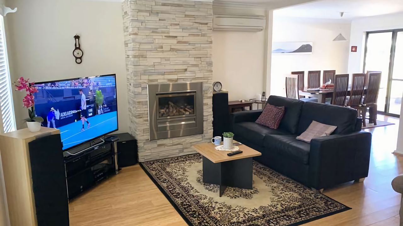 Beachside Escape – Broadwater