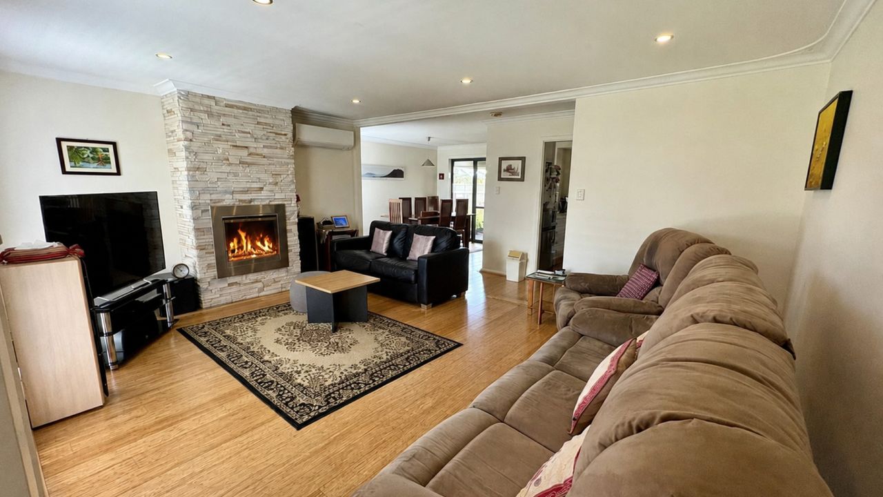 Beachside Escape – Broadwater