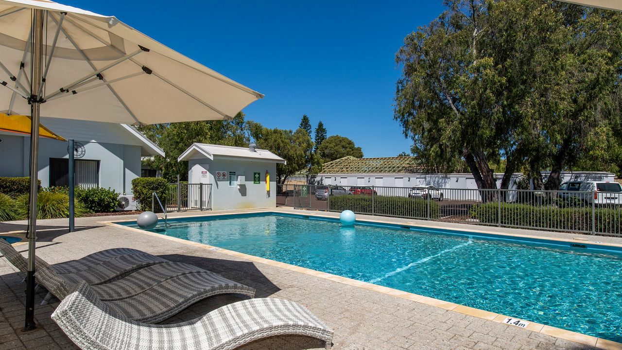 Escape to Villa 4 – Cape View Resort