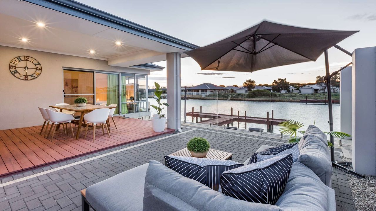 Stylish Marina-Front Getaway – Port Geographe