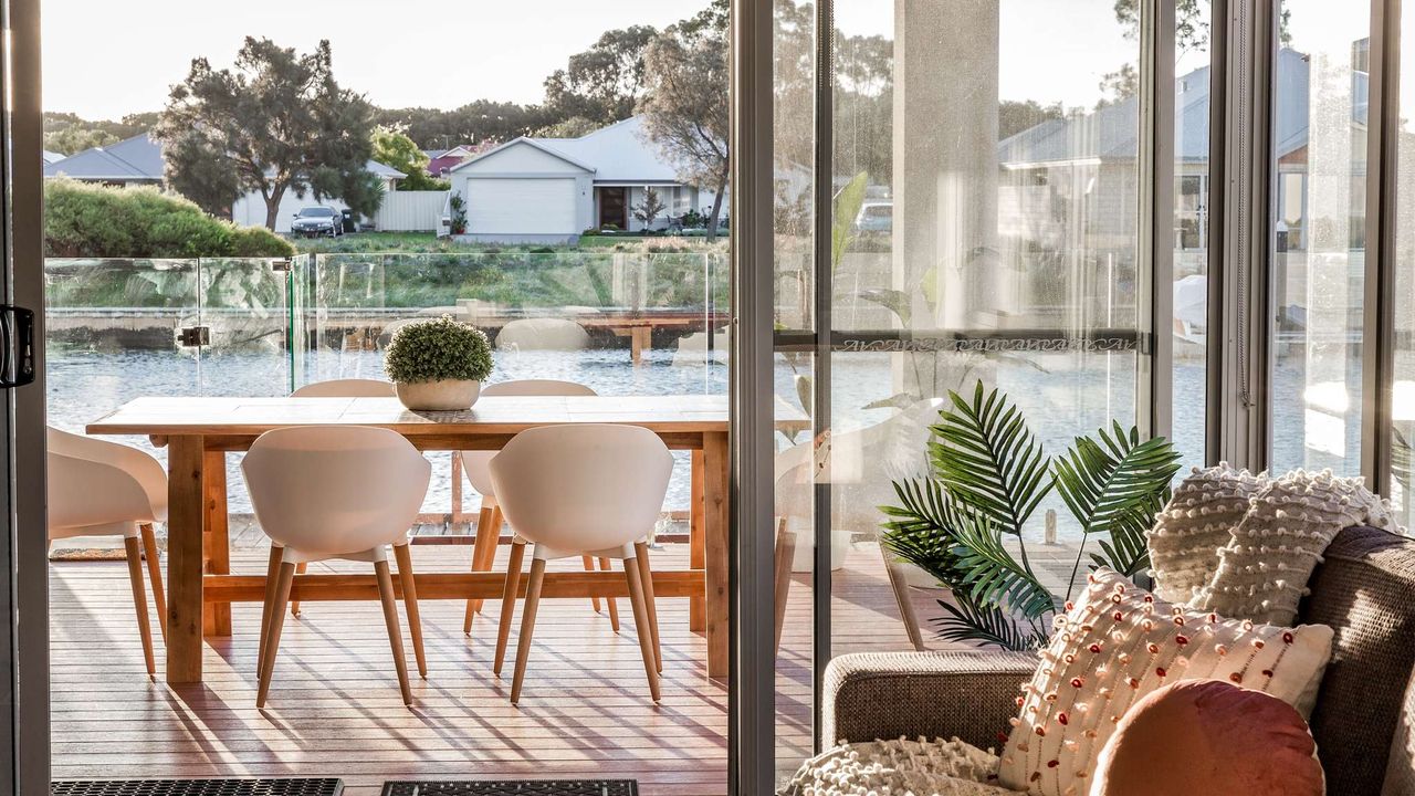 Stylish Marina-Front Getaway – Port Geographe