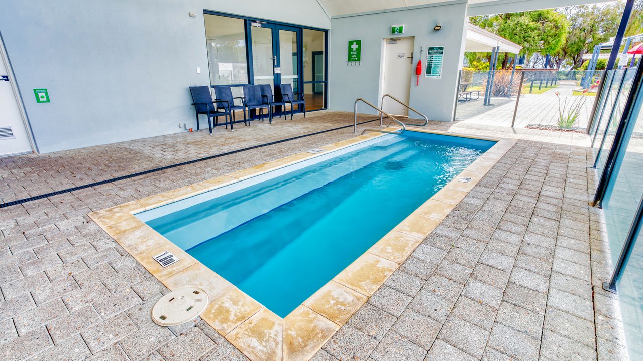 Tides at 65 Cape View Resort