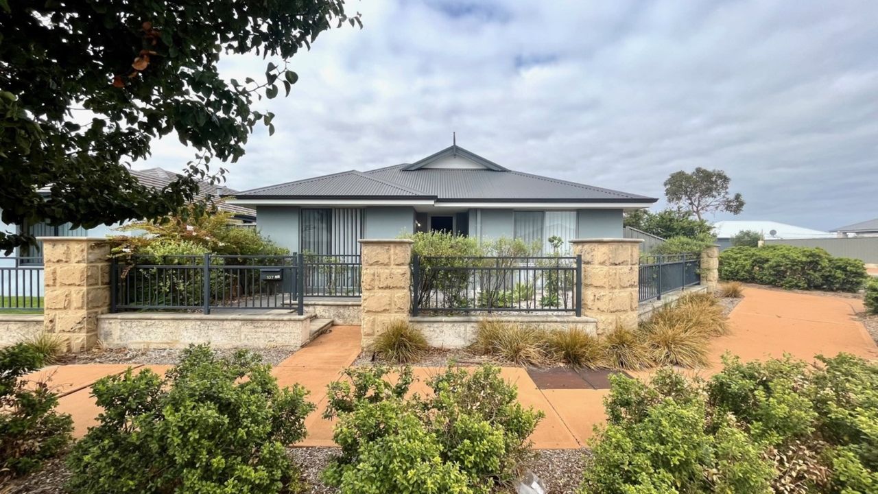 Napolean Holiday Retreat