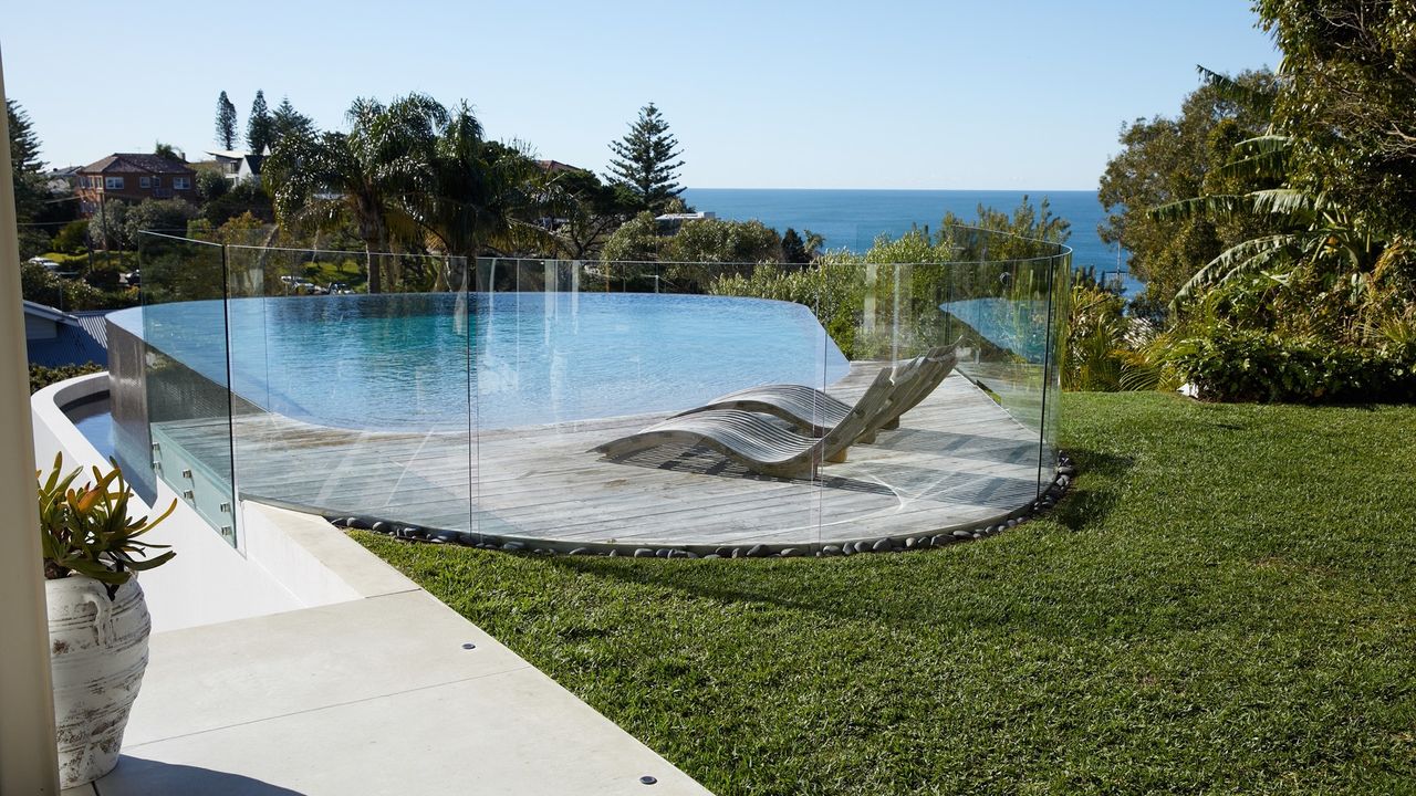 Bungan Beach House by TCC