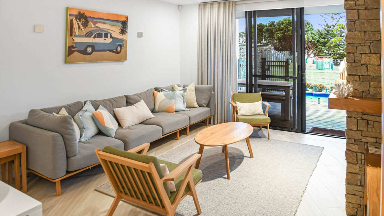 4/45 Lawson Street