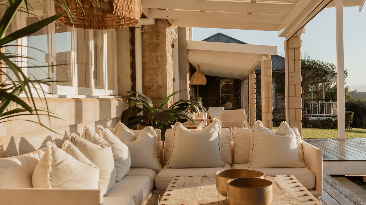 Hinterland House – Homestead Only
