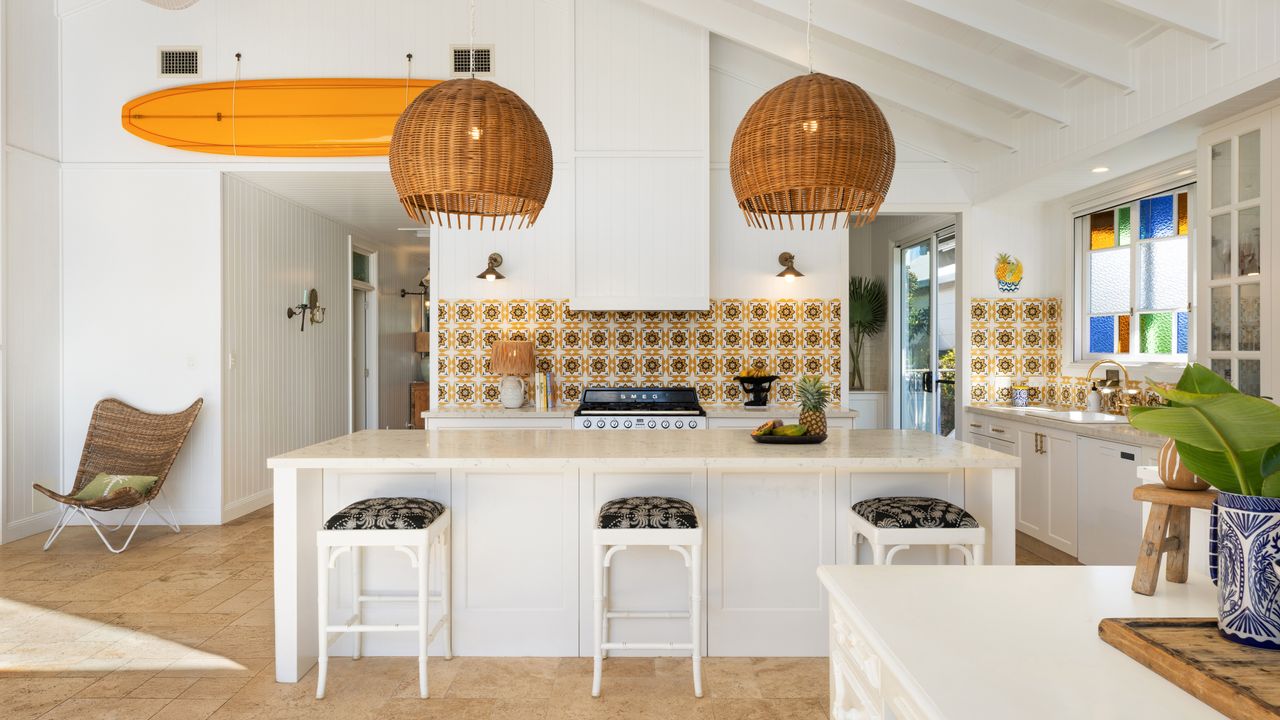 Pineapple House