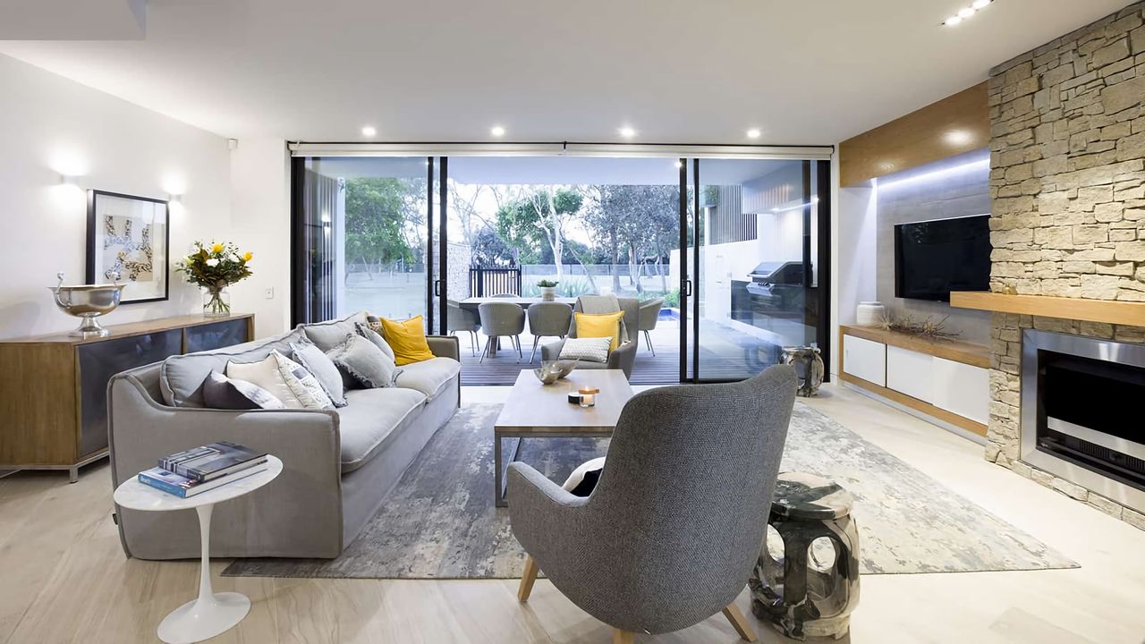 1/45 Lawson Street
