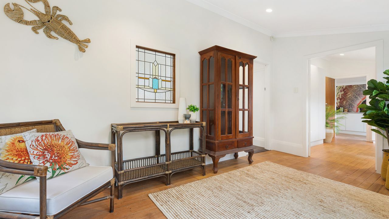 Belongil Beach House & Cottage