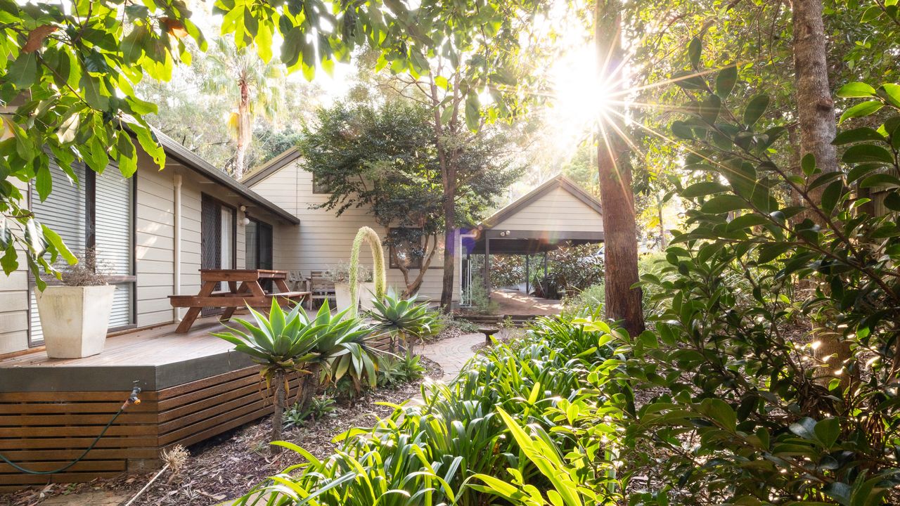 Valley Hideaway – Whole House